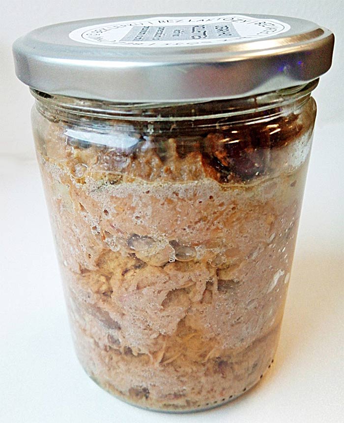 <strong>RILLETTES maso</strong><br />
<small>i bezmasé variace<br />
delikatesní pasterované</small>